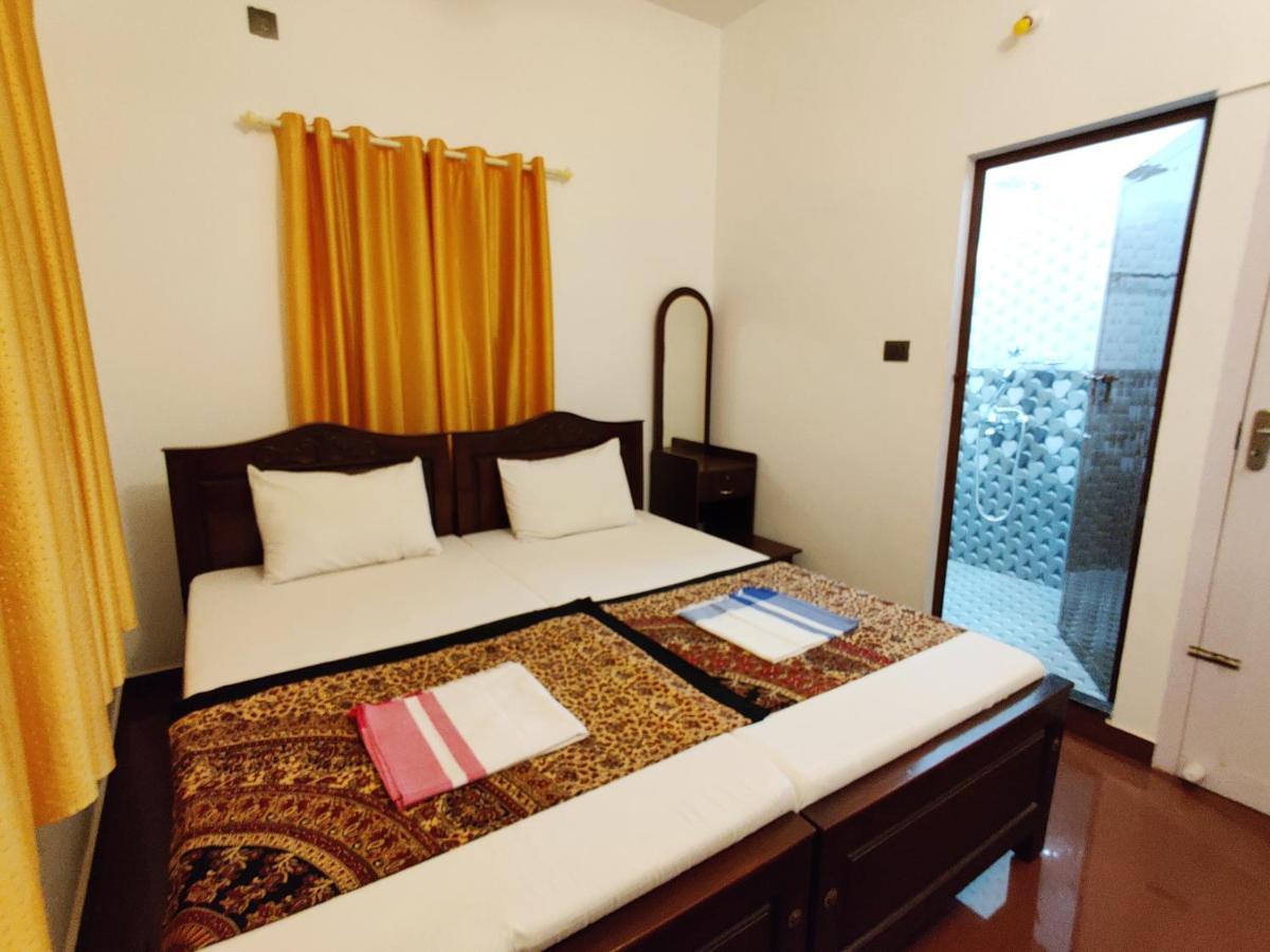 Calvin'S Inn Kochi Екстер'єр фото